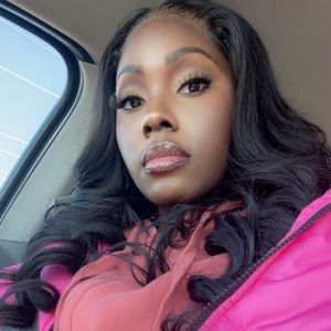 Meet your Posher, Ms.